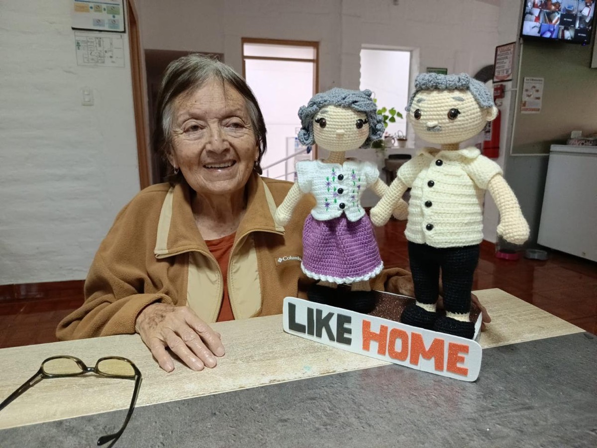 Con nuestras muñecas Like Home